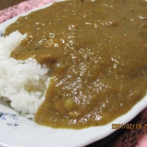 たぷたぷたっぷりリンゴ入りカレー